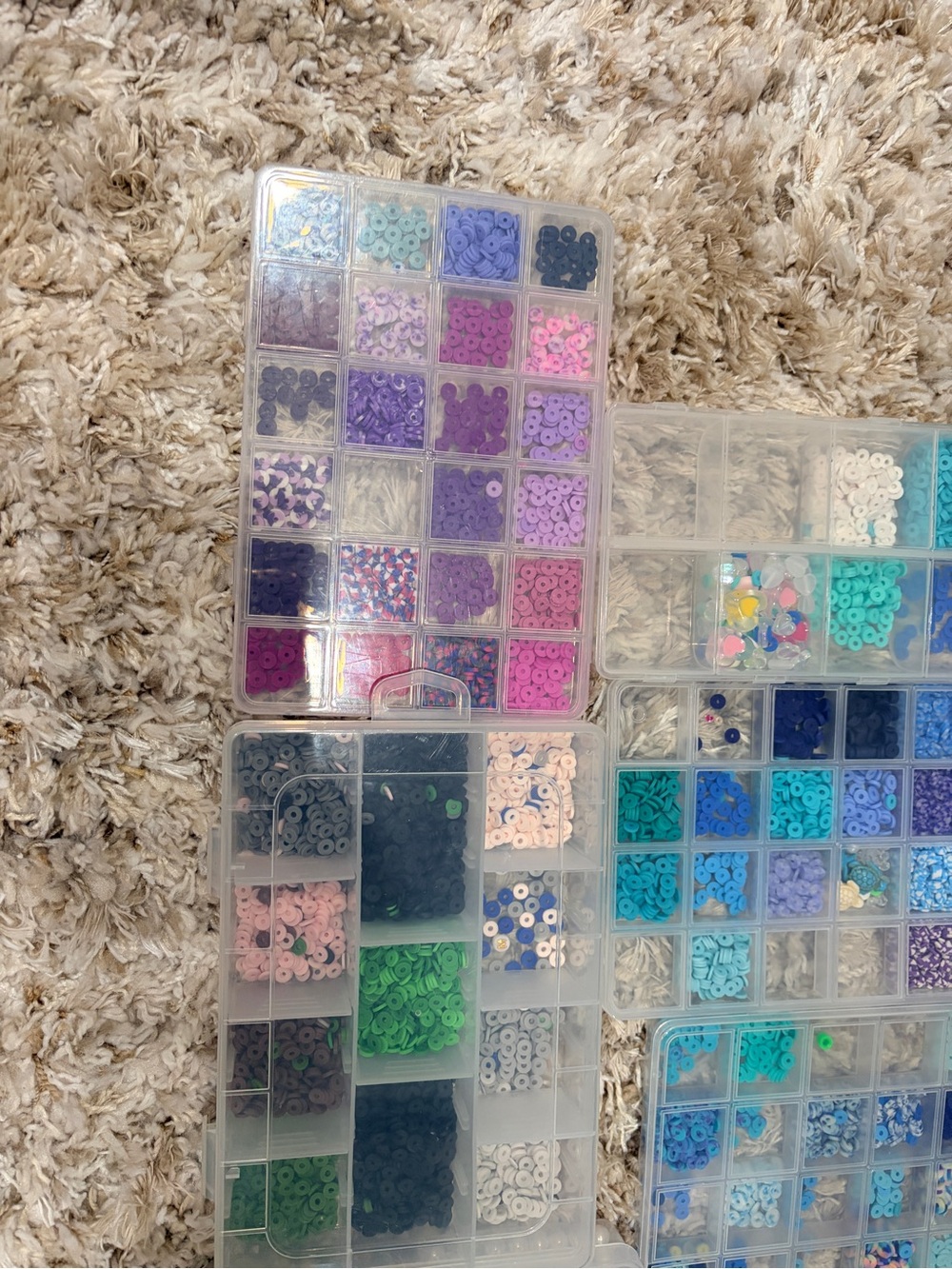 Clear Plastic Compartment Storage Box - Multi-Color Bead Organizer - Picture 4 of 4